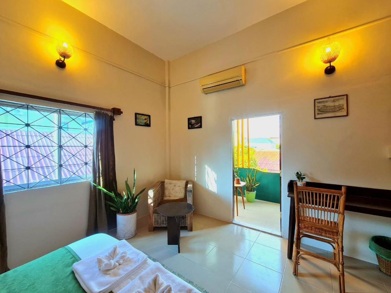 Cambodhi - Vegan Villa Кампот Екстериор снимка